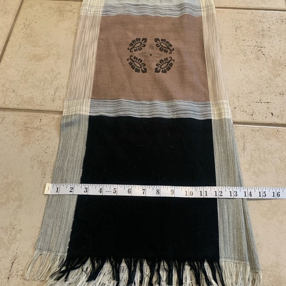 Boho Chic Tasseled Fringe Scarf / Wrap - Abstract & Floral Patterns - Picture 2 of 4